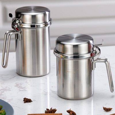 油壶4不锈钢油壶家用油桶带盖储30装大容量油防漏倒油瓶欧式油罐