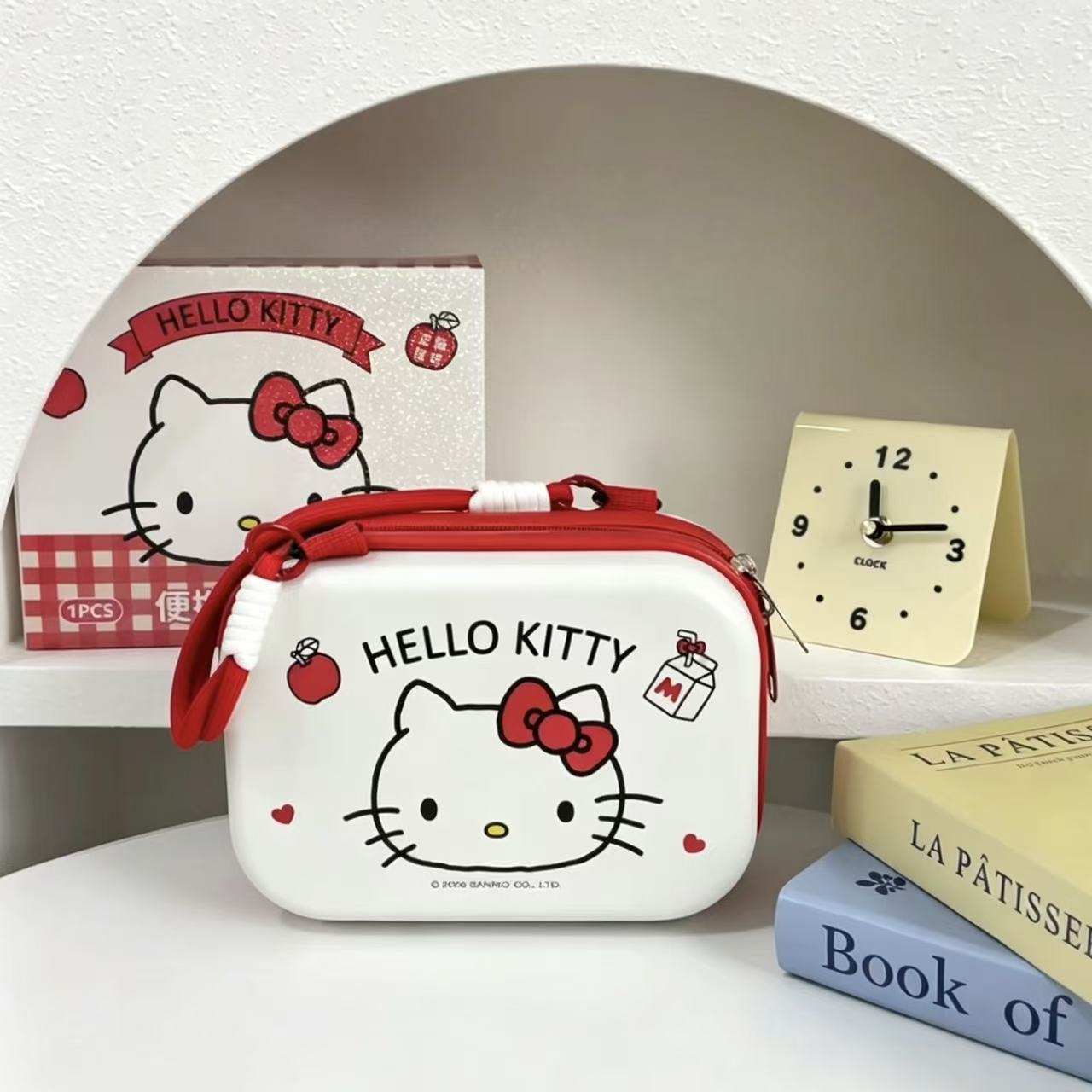 正版Hello Kitty旅行外出便携化妆箱手提箱迷你小型凯蒂猫收纳箱