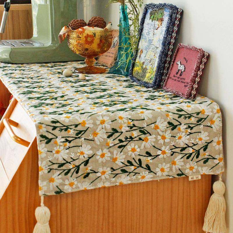 刺绣小雏菊桌旗北欧餐边柜盖巾轻奢茶旗长方形茶几斗柜电视柜盖布,3C数码配件,USB灯,淘宝优惠券,粉丝福利购,淘宝优惠卷