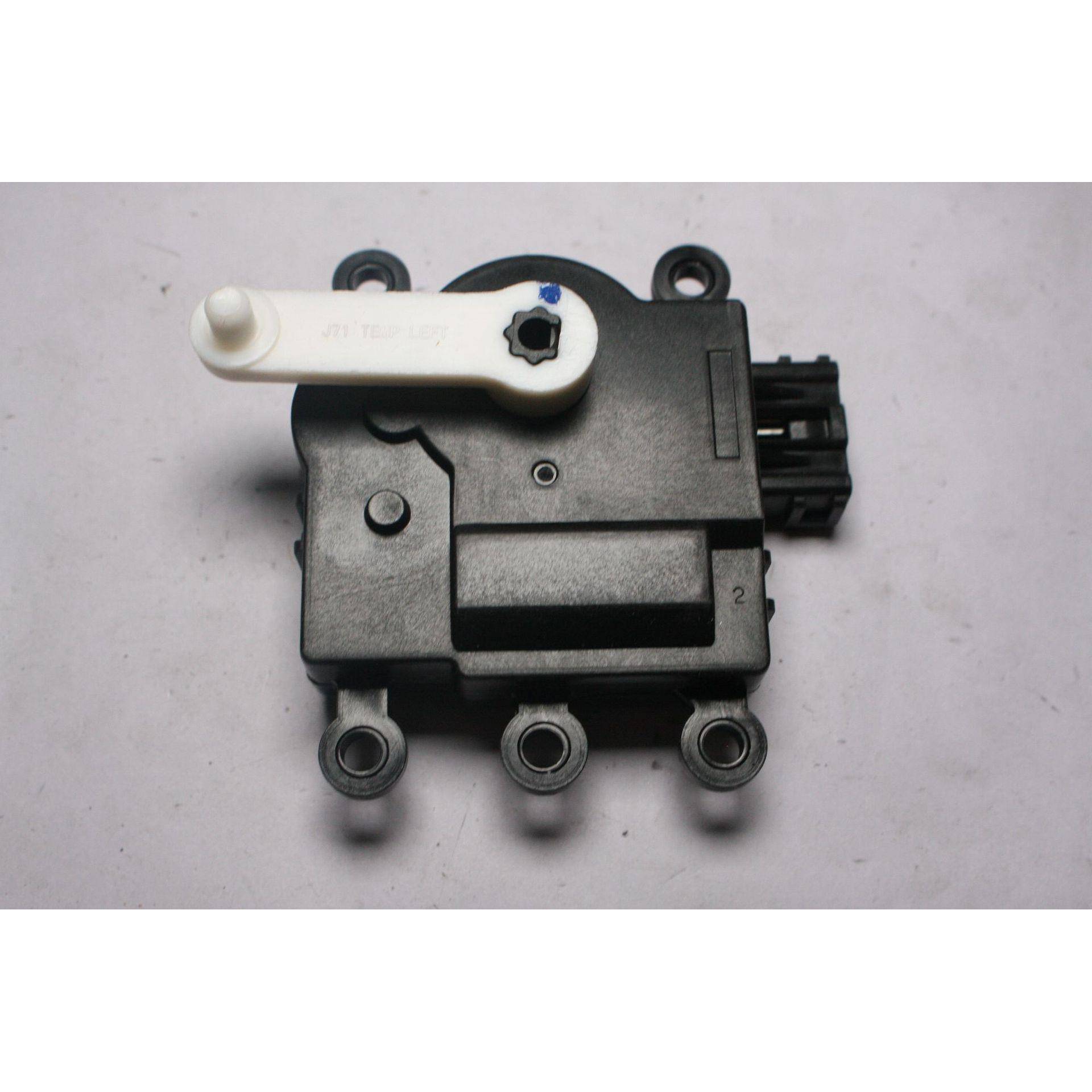 GV9C-61-A60适用于马自达J71/CX4控制器(暖风机温度)L