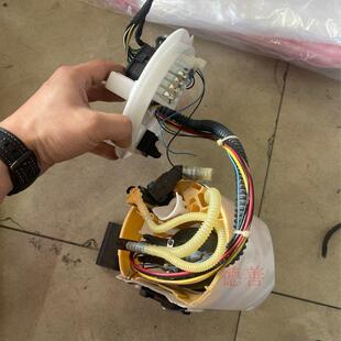 适用奔驰247246B180B200B220B250B260燃油泵汽油箱