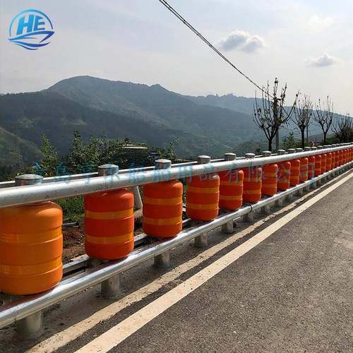 旋转桶护栏高速公路国道弯道抗冲击防护防撞桶滚筒式旋转护栏厂商