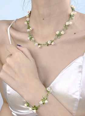 铃兰花项链2022新款女轻奢小众设计珍珠锁骨链简约高级感耳环手链