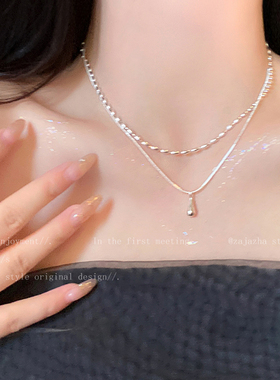 银色双层水滴项链女夏2024新款爆款日常通勤配饰简约冷淡风锁骨链