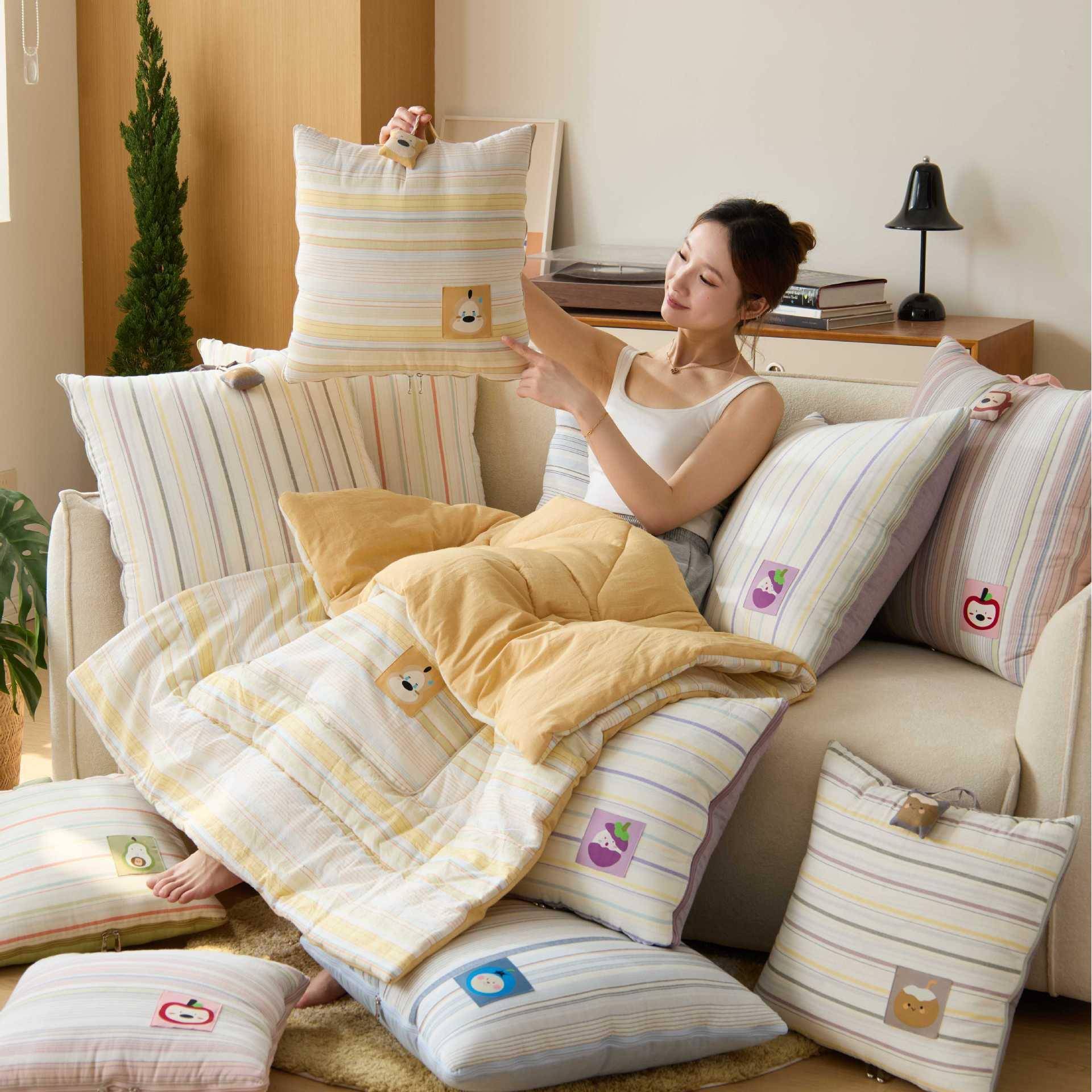 全棉抱枕被子两用靠枕纯色刺绣办公室抱枕被子二合一纯棉抱枕被