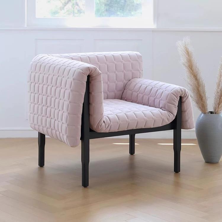 北欧轻奢写意空间单人沙发现代设计师家用客厅单人椅复古网红沙发