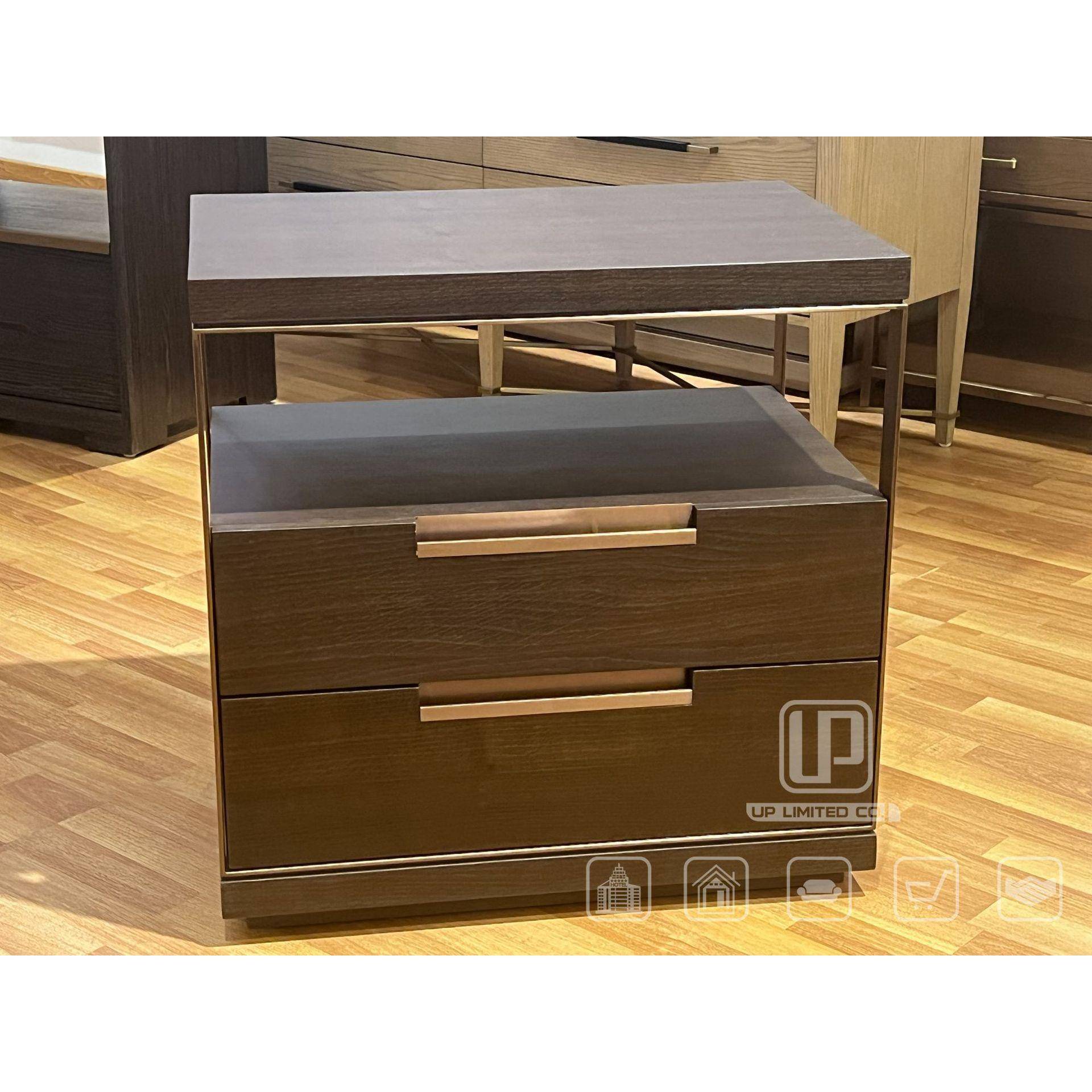 现代简约五金包边卧室悬空床头柜轻奢贴木皮香槟金缓冲床边储物柜