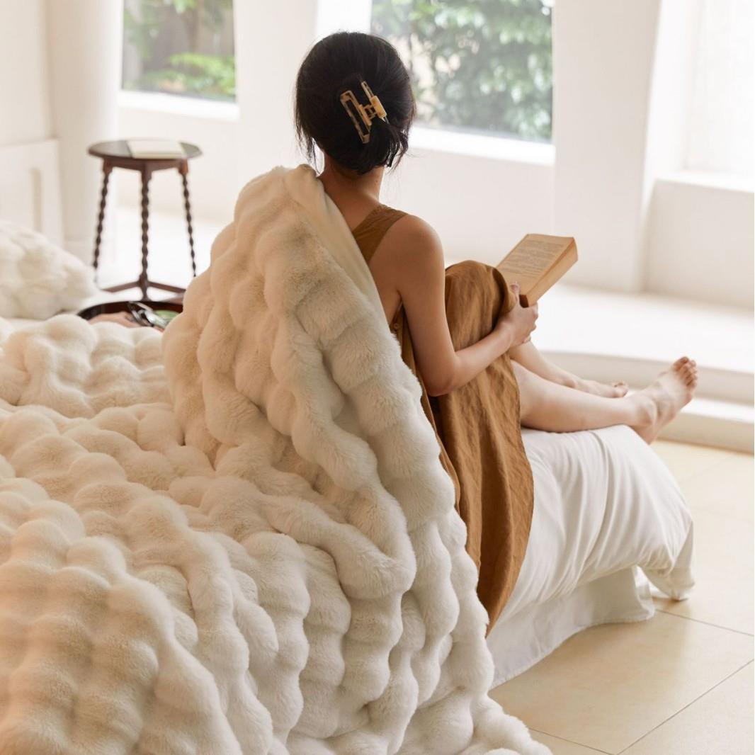 托斯卡纳仿兔毛短绒休闲盖毯轻奢高级沙发毯毛毯柔软保暖绒毯卧室