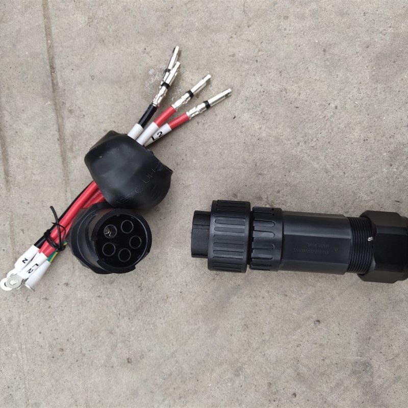 锦浪固德威爱士惟交流AC接线端子,机器端和接线端整套,三相五孔