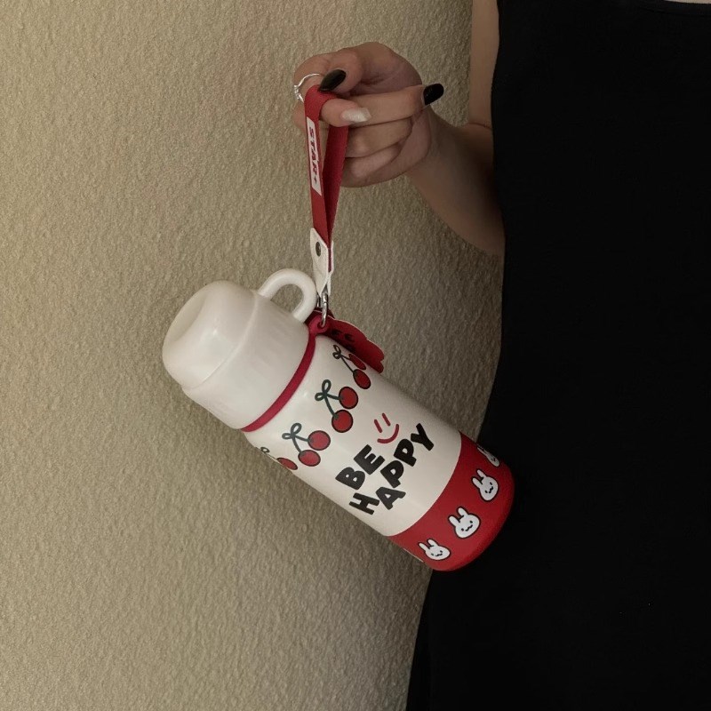 世大家学生上学专用儿童男女可爱孕妇吸管杯