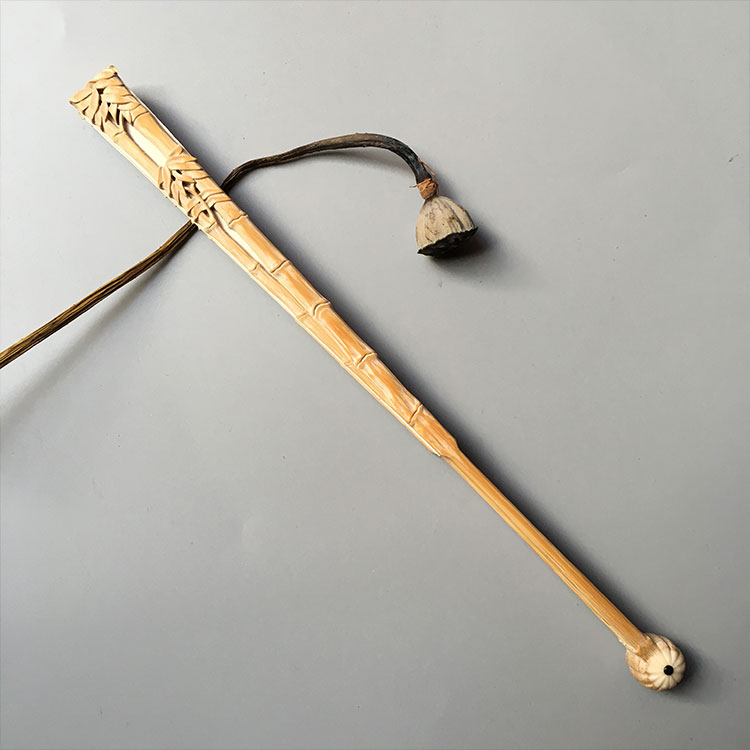 苏州制作精品玉竹9.5寸玉竹镂空造型头宣纸扇造型扇透雕扇骨