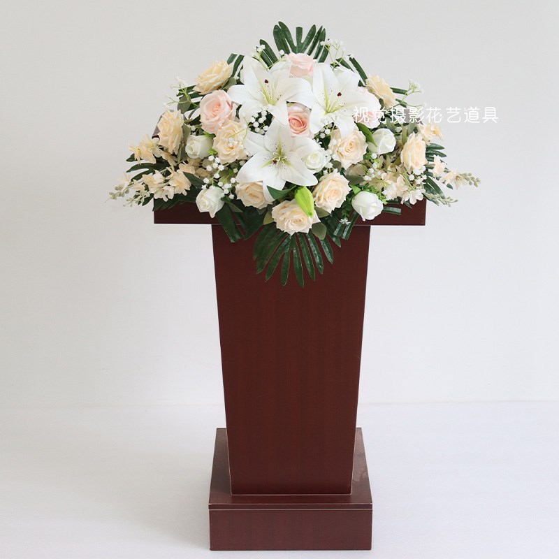 高端百合会议桌花摆放台花演讲台花签到前台花束主席收银接待花艺