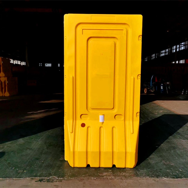 三孔水马围挡.米 注水围挡施工挡板水马护栏塑料防撞桶滚塑水码