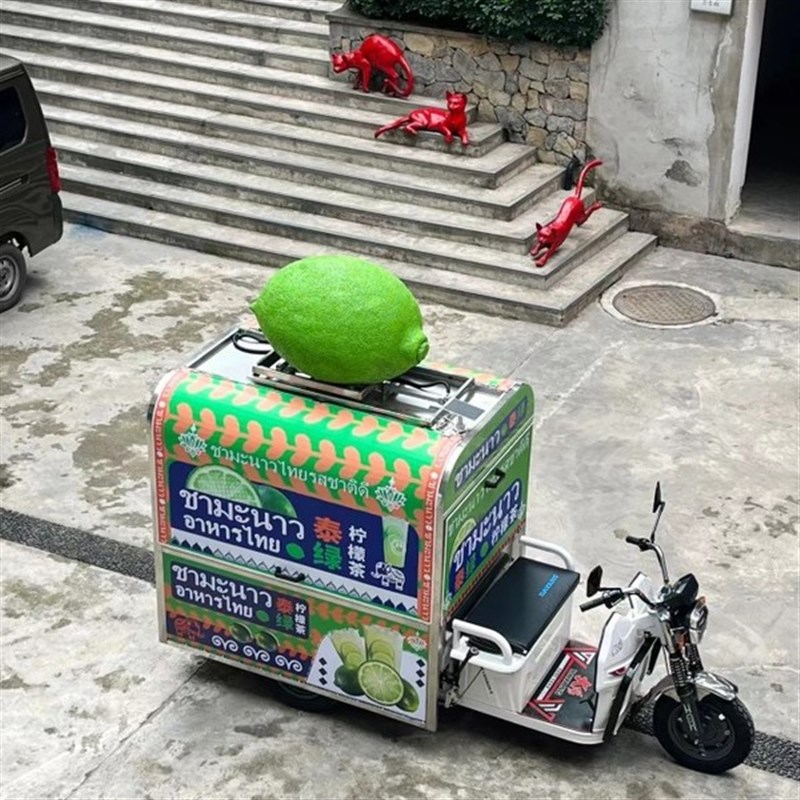 网红三轮车改装车顶仿真泡沫柠檬芋头土豆摆件道具 网红打卡装饰
