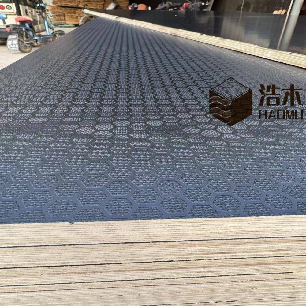 防滑舞台板多层覆膜板六边花纹户外防水耐用三胺酚醛杨桦木胶合板