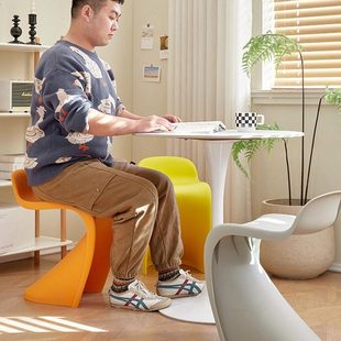 商用放叠加厚塑料凳可餐桌现代简约椅结子板凳耐实潘东用备家用用