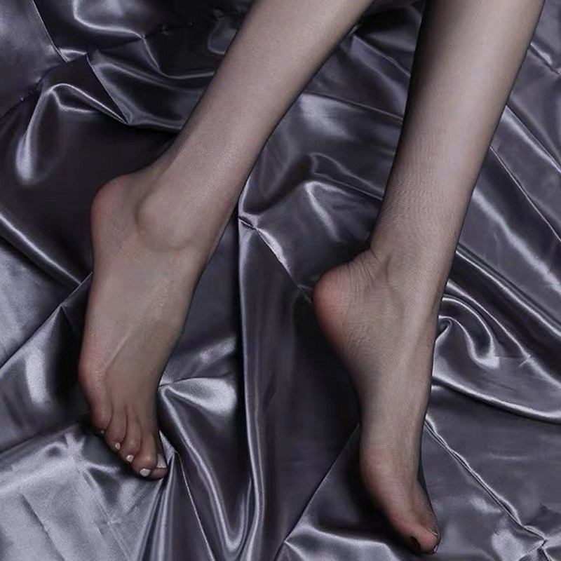 真脚模足模型女美脚丝袜真人玉足足模硅胶脚足部模型带通道足穴