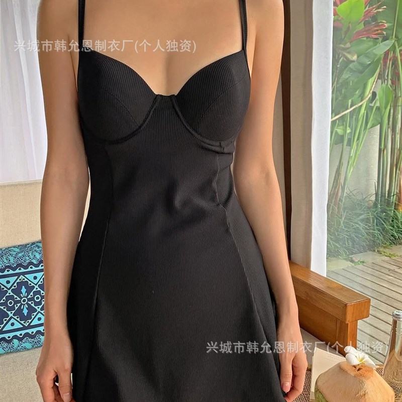 韩国ins风气质女神钢托聚拢大小胸保守裙款遮肉显瘦连体游泳衣女