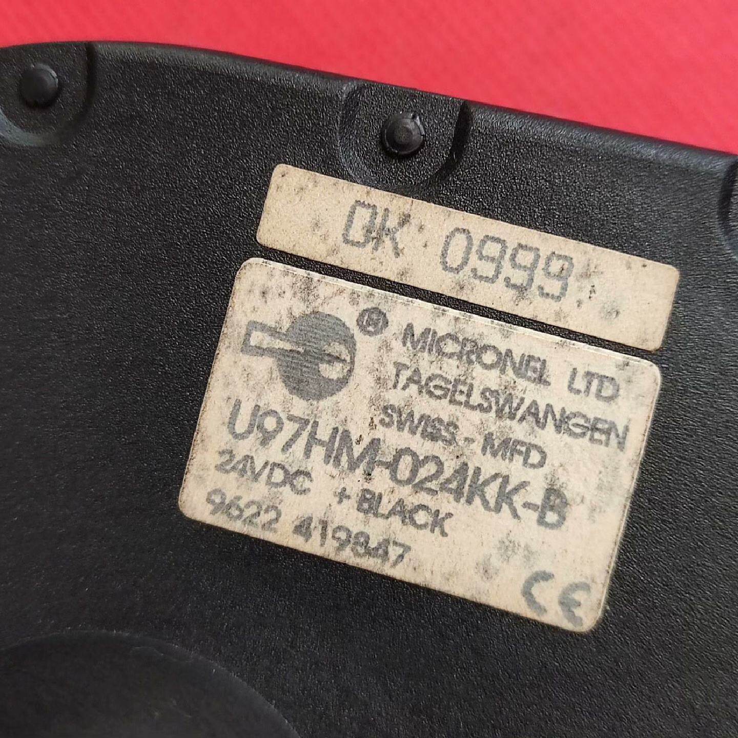 议价--U97HM-O24KK-B(24VDC)进口散热风机原装拆机