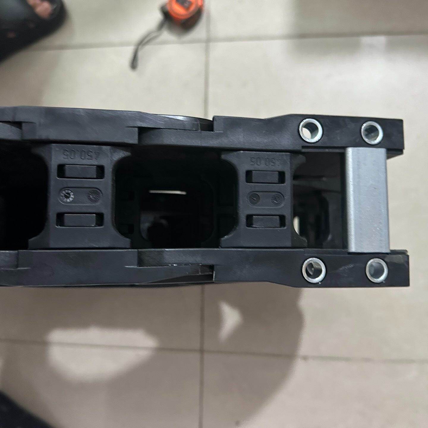 议价--igus易格斯全新重载坦克链型号：E456.05.135.0