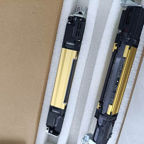 松下SF4B-F23     V2  全新—议价