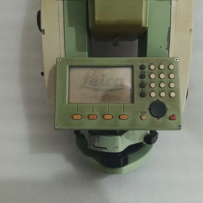 Leica Geosystems TS061  Carrying Case Test Power No Calibrat