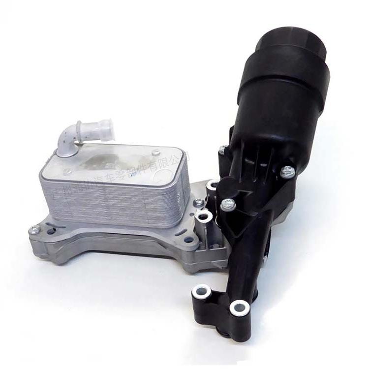 汽车6511801210发动机机油冷却器/机油散热器适用于奔驰W176W246