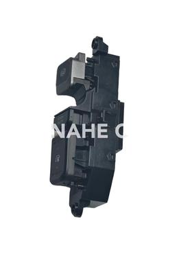 93310-2W205适用于现代起亚电子制动开关汽车配件933102W205备件