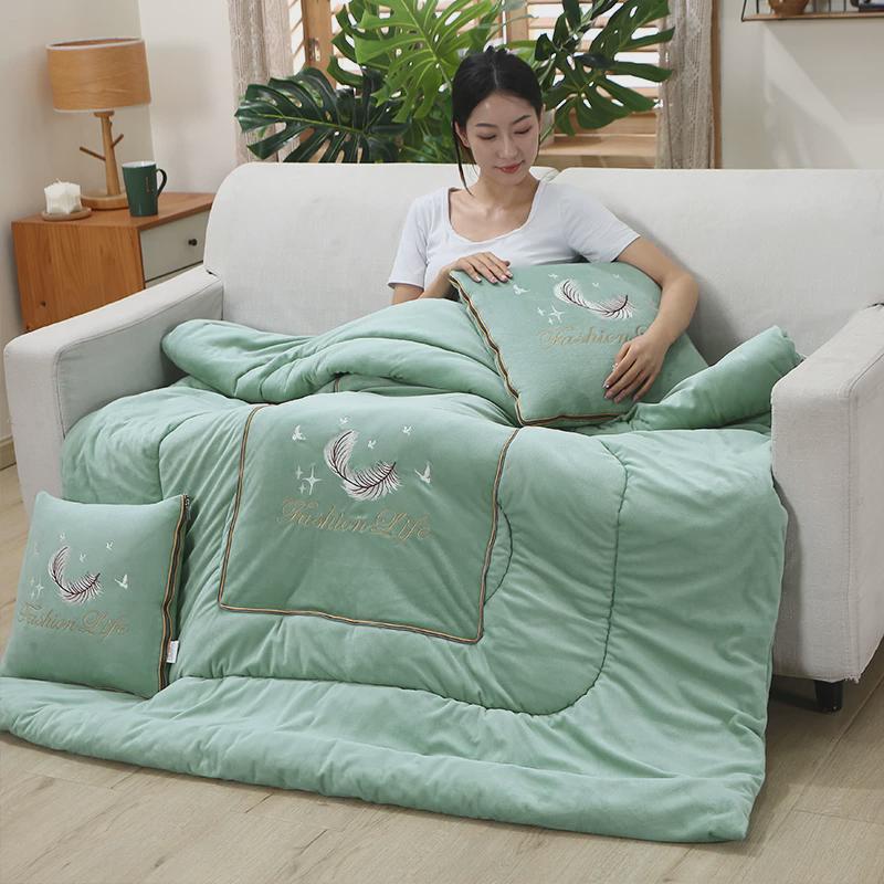 沙发抱枕被子两用车内枕头二一办公室午睡毛毯子汽车用车载靠枕