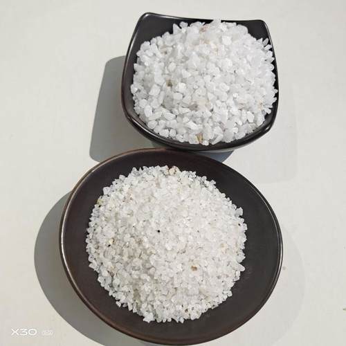 石英砂喷砂除锈油漆草坪填充肌理砂污水处理耐火材料40-80目