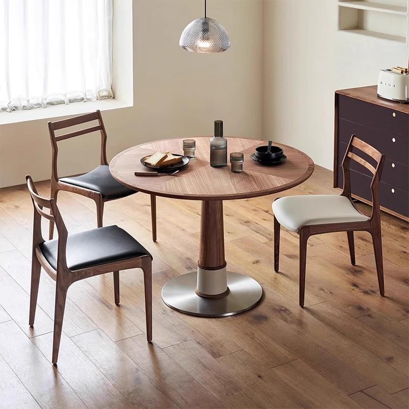实木圆餐桌家用北美胡桃木色竹蜻蜓中古风小户型圆桌洽谈桌椅组合