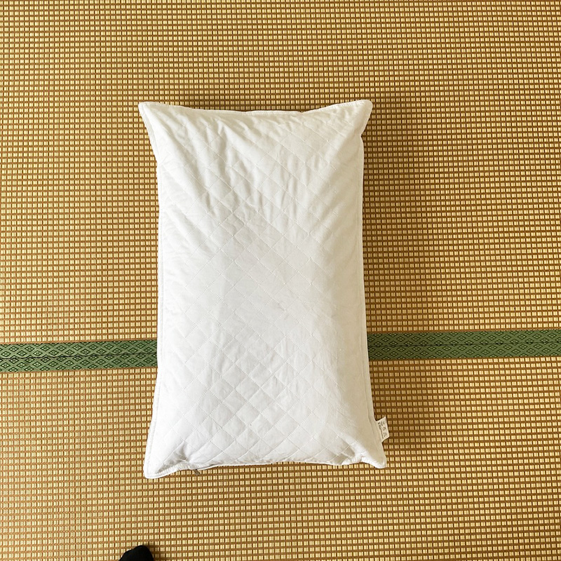 松针枕芯枕头护颈枕助睡眠颈椎枕全松针填充双层内胆