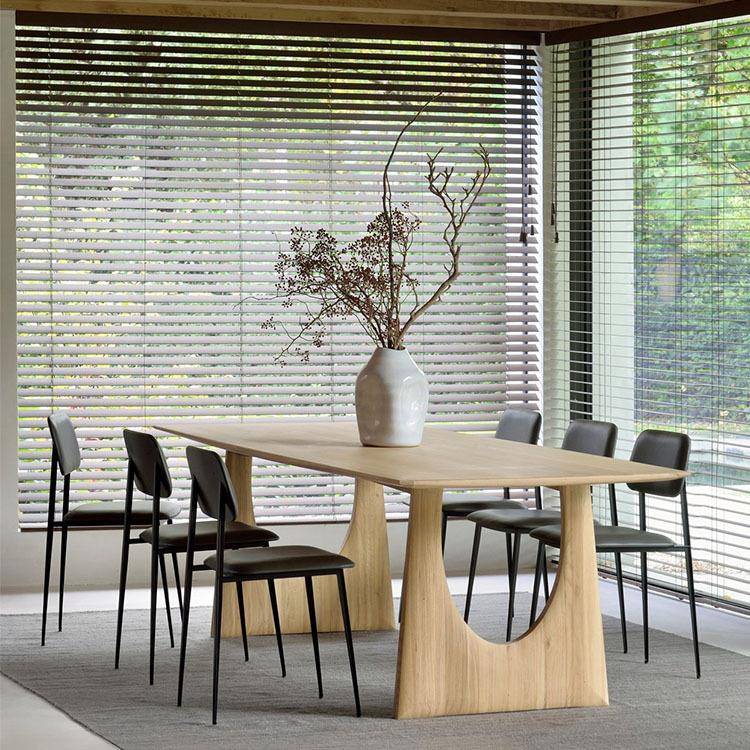 北欧全实木电脑会议桌简约长条多人位工作台设计师洽谈办公桌椅