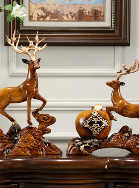 客厅招财鹿摆件欧式办公创意现家居装饰品软装开业新居礼品