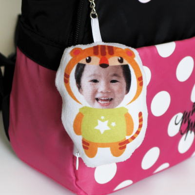 diy定制汽车钥匙扣真人照片定做迷你小毛绒玩偶包包挂饰书包挂件