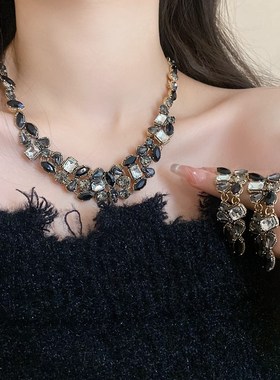 黑色镶钻项链新款2024爆款配饰女秋冬高级感轻奢小众锁骨链颈链