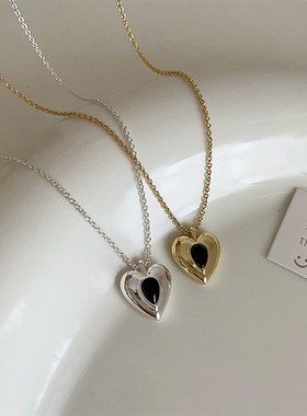 高级感金属爱心吊坠项链女法式复古小众个性简约百搭颈链锁骨链