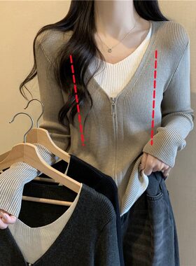 2023秋冬季哺乳上衣外出辣妈款产后哺乳毛衣秋装假两件针织打底衫