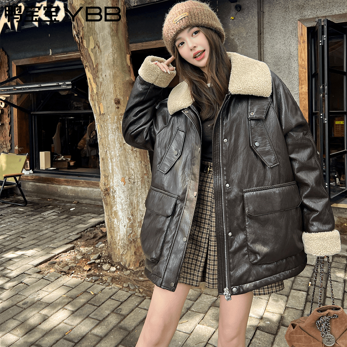 鸭宝宝冬季男女同款羽绒服