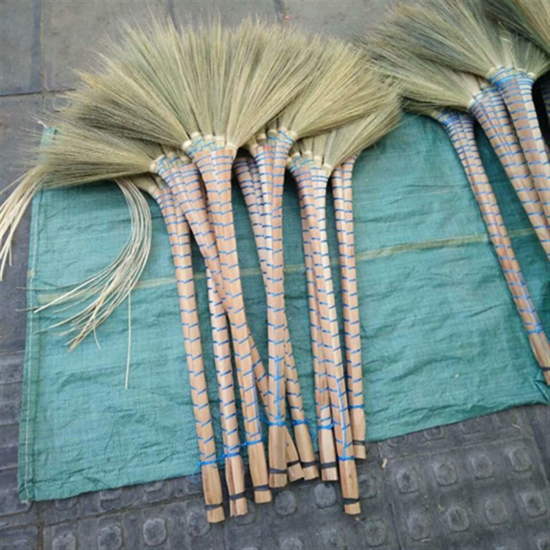 云南农家手工编制 扫把扫帚实木手柄 木地板 软毛笤帚 除灰尘