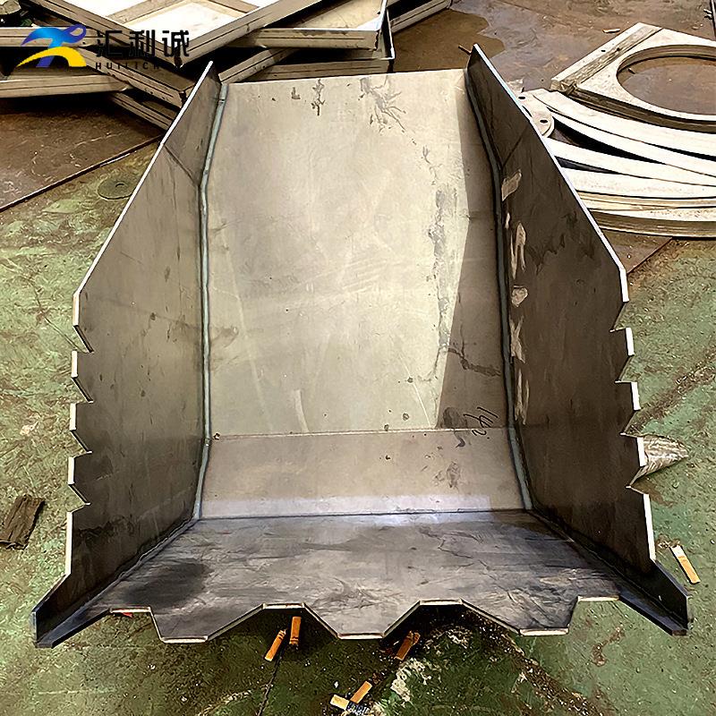 小型挖掘机配件不锈钢土方斗小型铲斗标准厚度容量大钣金制品焊接
