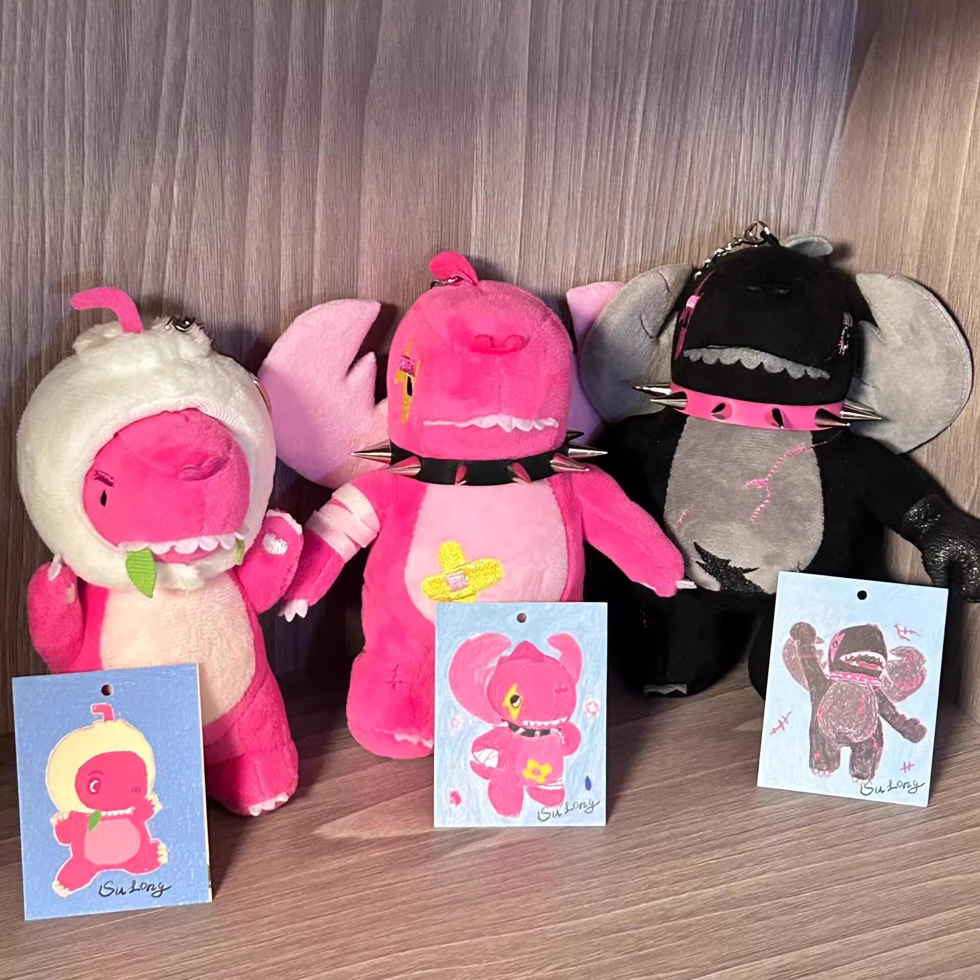 汪苏泷十万伏特周边粉色爱心玩偶