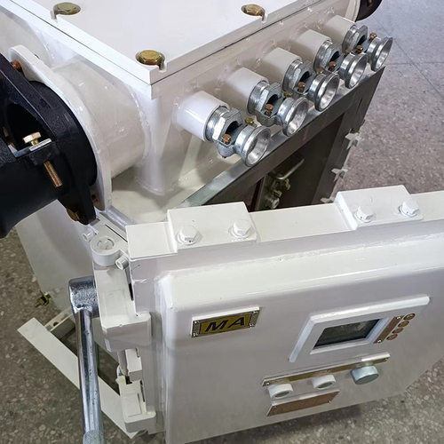 QJZ2-200-400 矿用可逆真空电磁起动器 九州