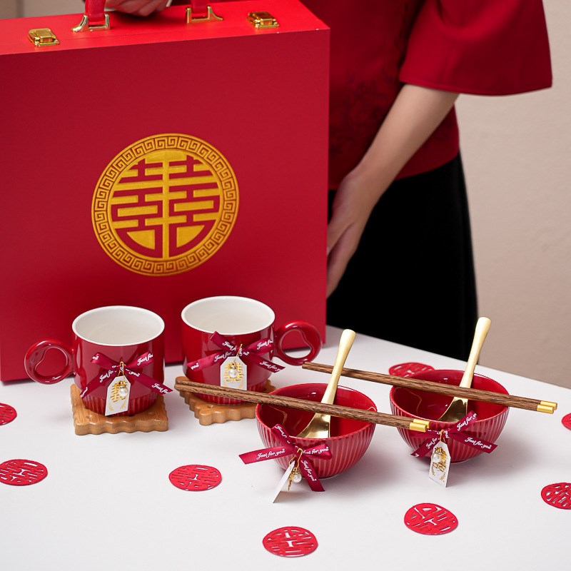 结婚送新人礼物新娘陪嫁碗筷餐具套装订婚送闺蜜乔迁新居新婚实用