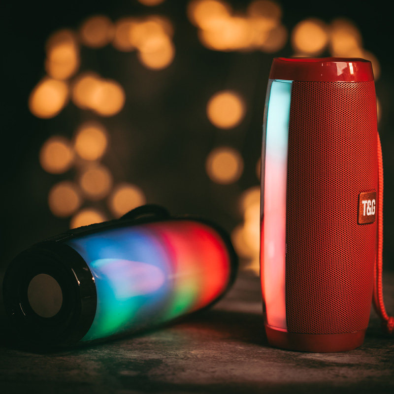 户外便携式家用小型无线蓝牙音箱七彩小夜灯迷你可插卡U盘音乐播