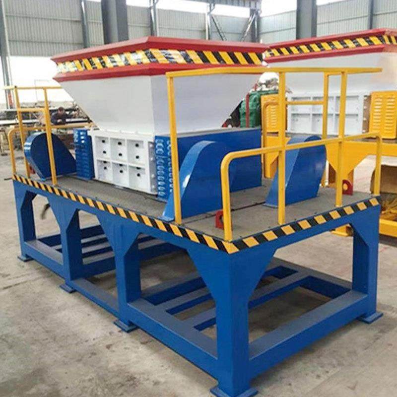 废旧家电撕碎机易拉罐破碎机花铁盒粉碎机高效处理耐磨撕碎机