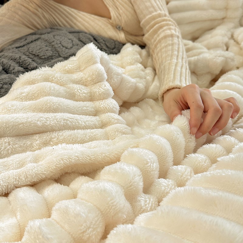 冬季加厚毛毯办公室午睡盖腿小毯子法兰绒珊瑚绒单人儿童午休被子