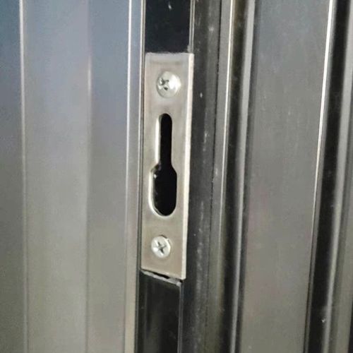 不锈钢锁片窗户推拉移门配件钩锁扣座勾座座搭扣锁点玻璃门锁