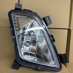 专用日行灯雾灯加装 适配老款 五菱宏光V前雾灯总成五菱荣光V改装