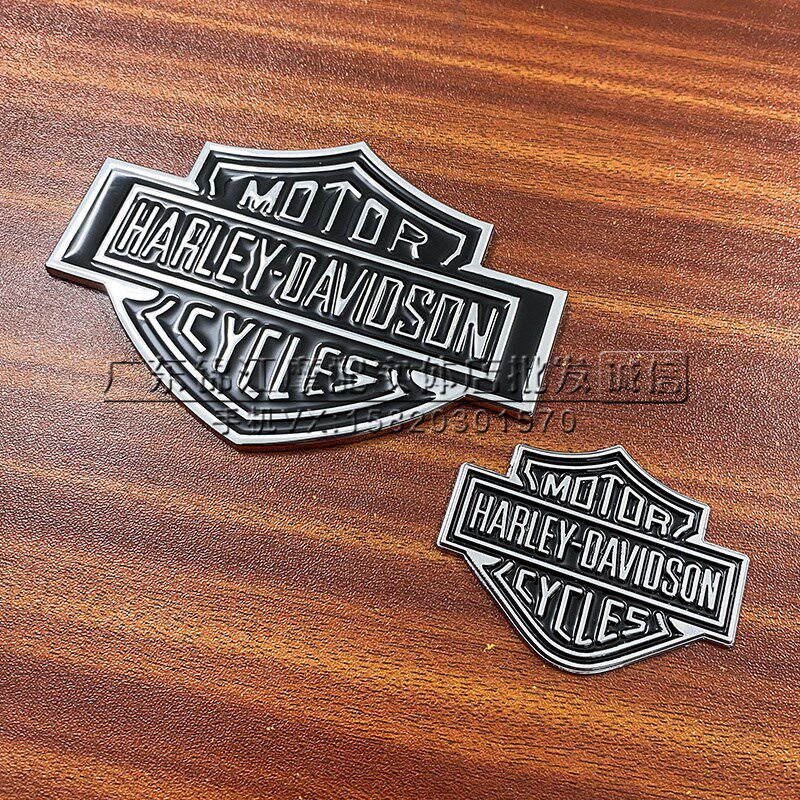 适用哈雷摩托车装饰车身金属贴纸复古3D立体骷髅车头标志油箱贴花